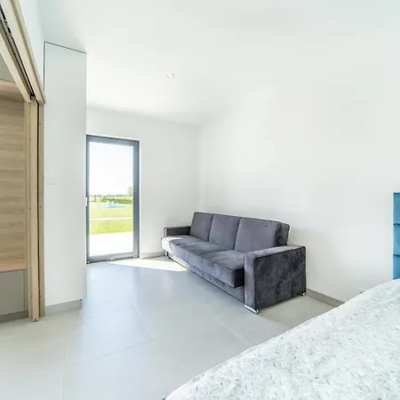 Apartment Radawka *